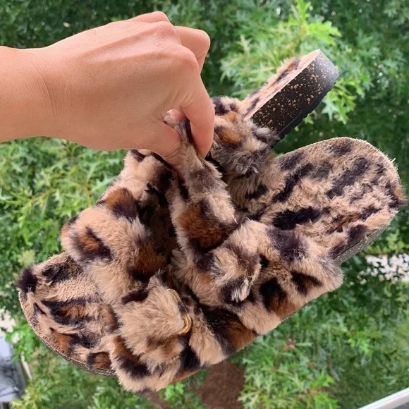 Leopard print buckle slide sandals 7./8 🐆 - Picture 5 of 7